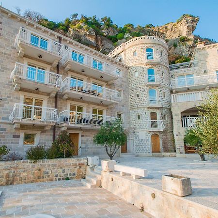 Apartments Pietra Mare Petrovac Buitenkant foto