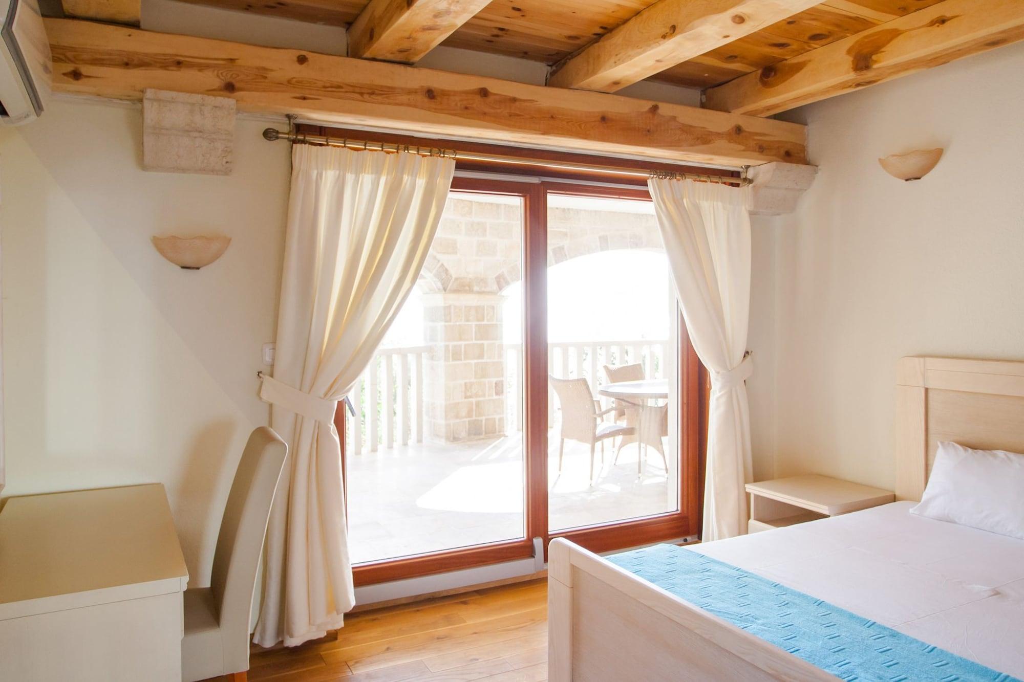 Apartments Pietra Mare Petrovac Buitenkant foto