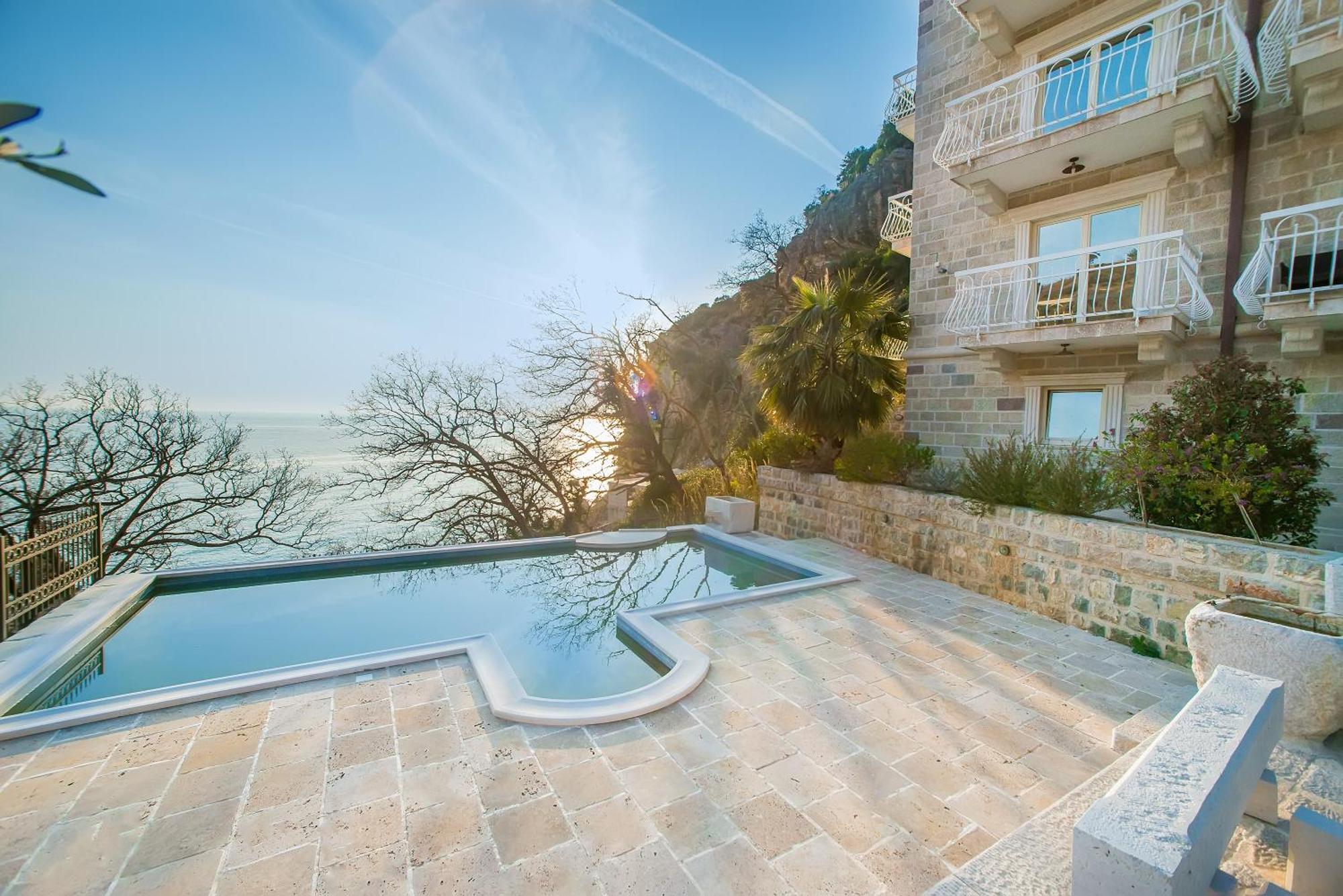 Apartments Pietra Mare Petrovac Buitenkant foto