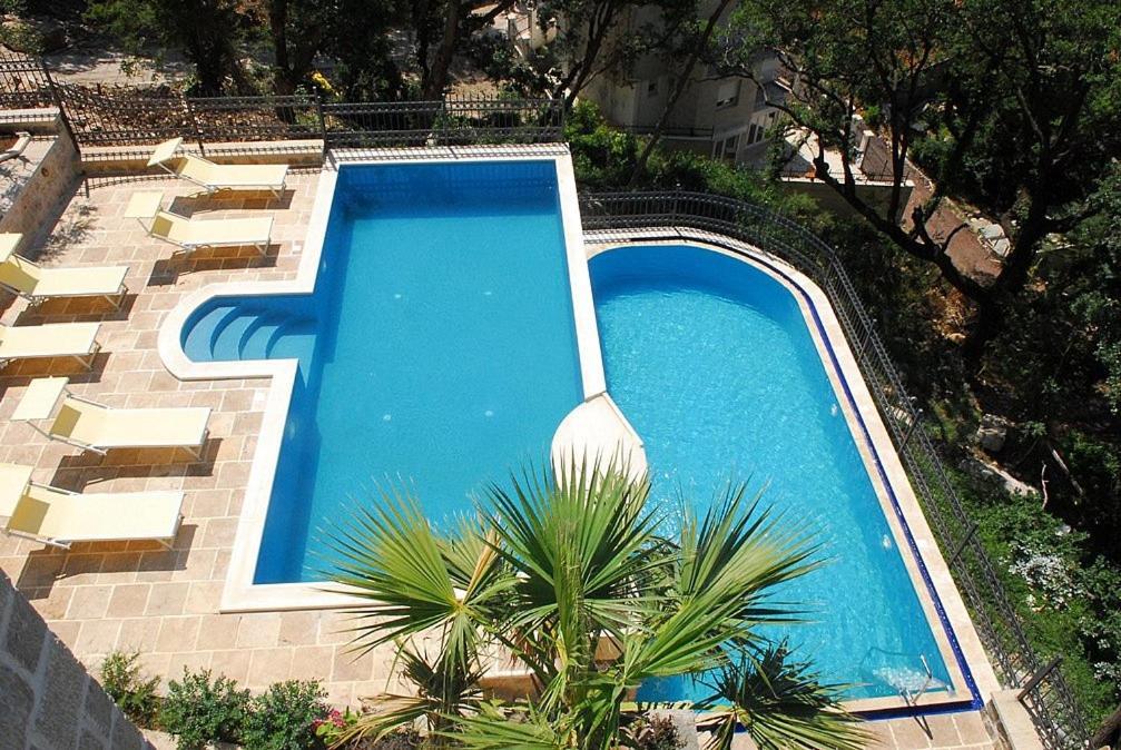 Apartments Pietra Mare Petrovac Buitenkant foto