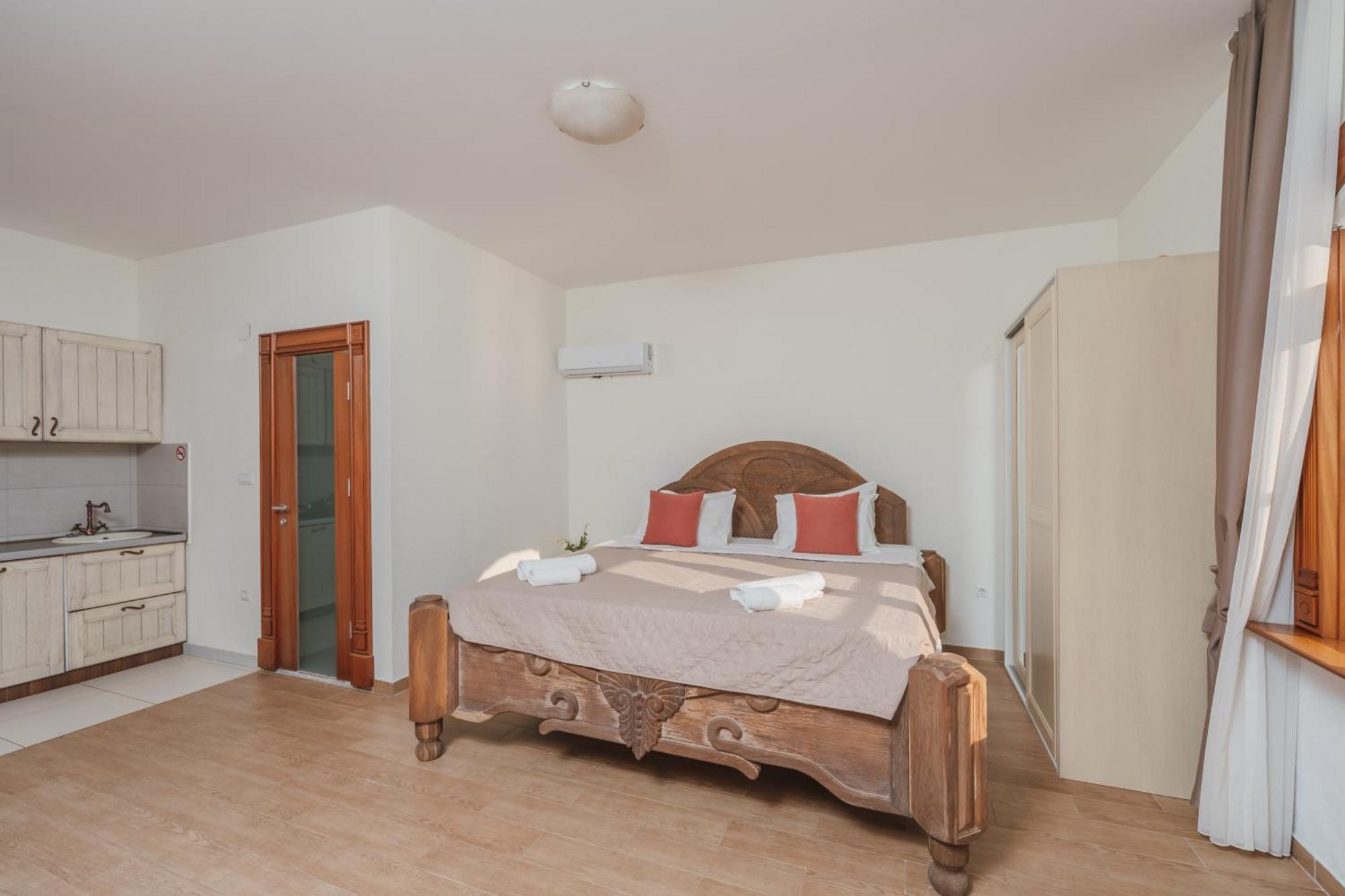 Apartments Pietra Mare Petrovac Buitenkant foto