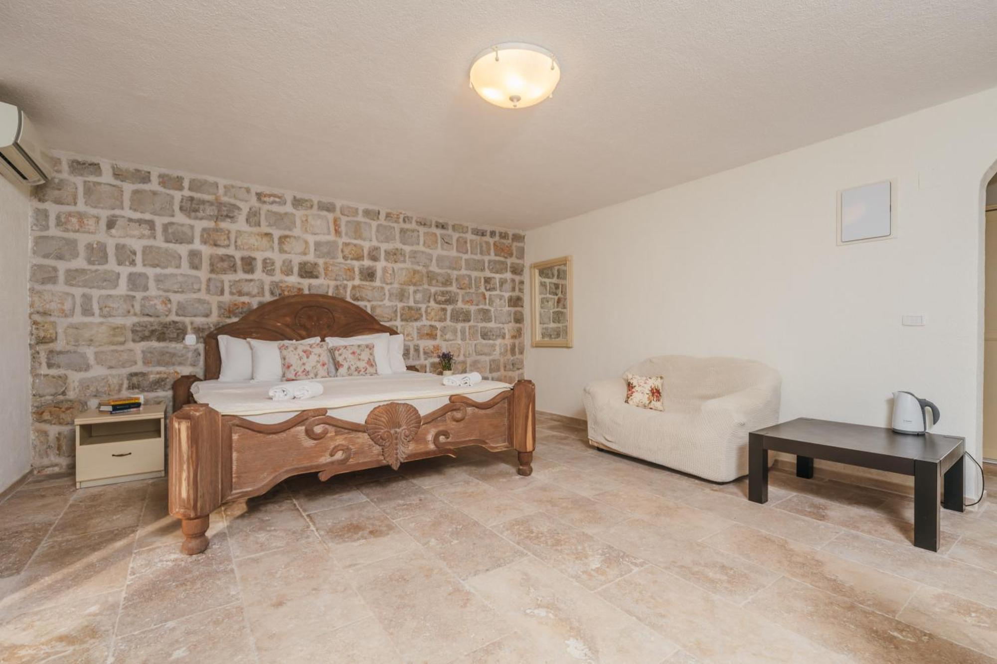 Apartments Pietra Mare Petrovac Kamer foto